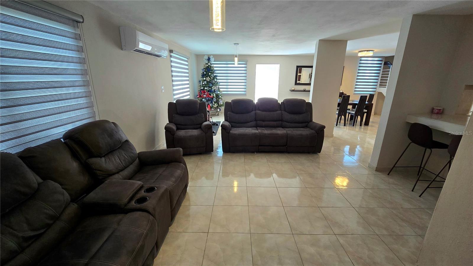 MONTECASINO HEIGHTS - Residential