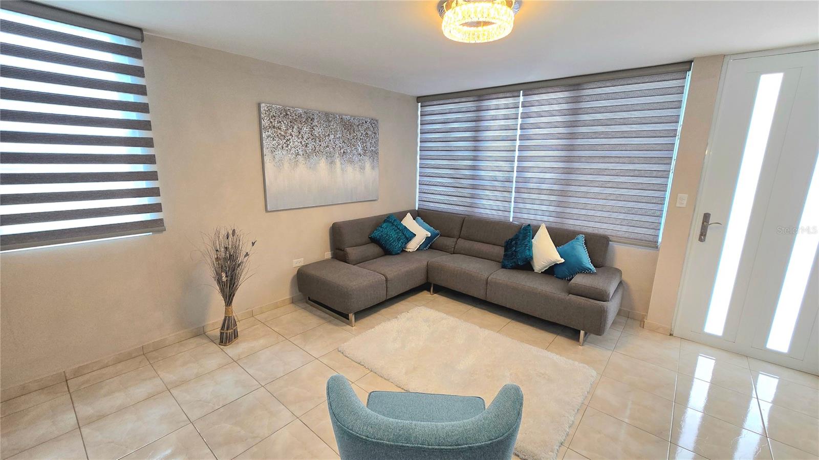 MONTECASINO HEIGHTS - Residential