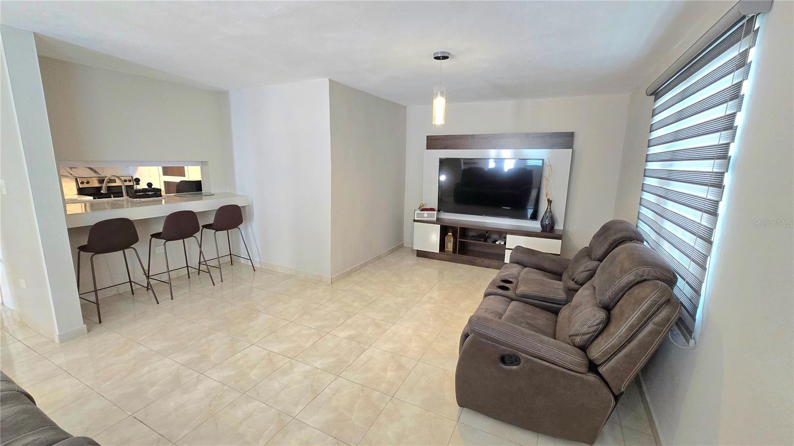 MONTECASINO HEIGHTS - Residential