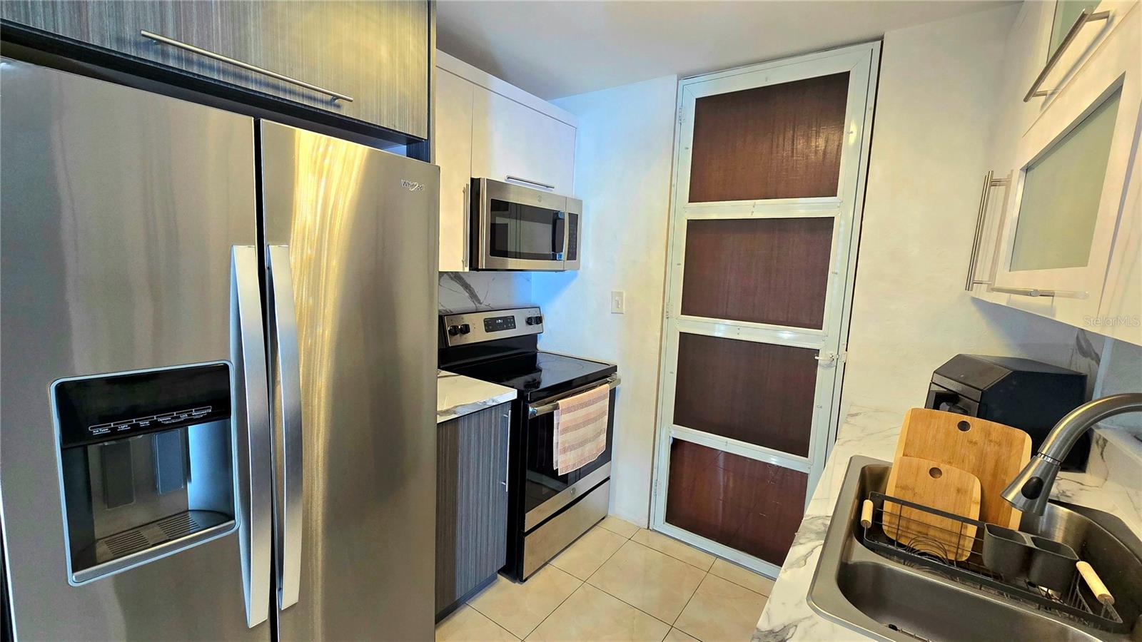 MONTECASINO HEIGHTS - Residential
