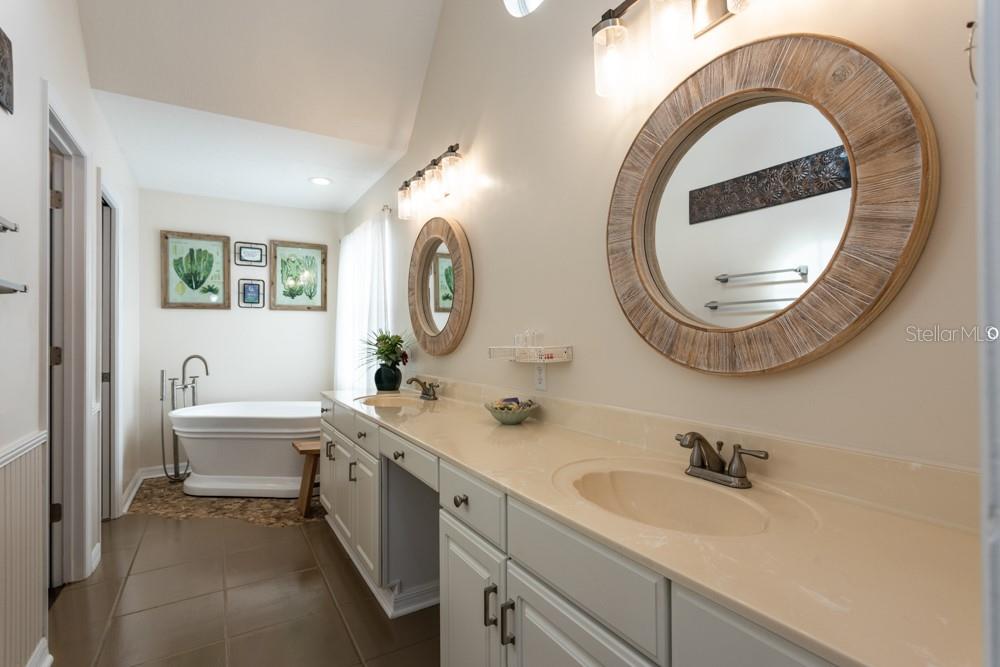 SHADOW CROSSING UNIT 04 HUNTERS RIDGE PH 01 - Residential