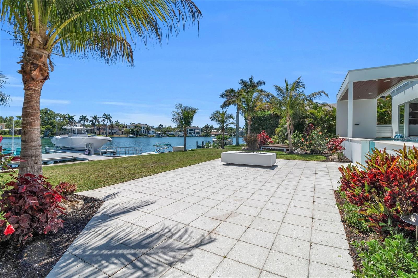 SAN REMO ESTATES - Residential