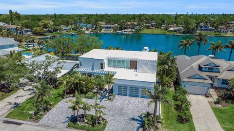 Photo of 3631 San Remo Terrace, Sarasota, FL 34239 (MLS # A4669078)