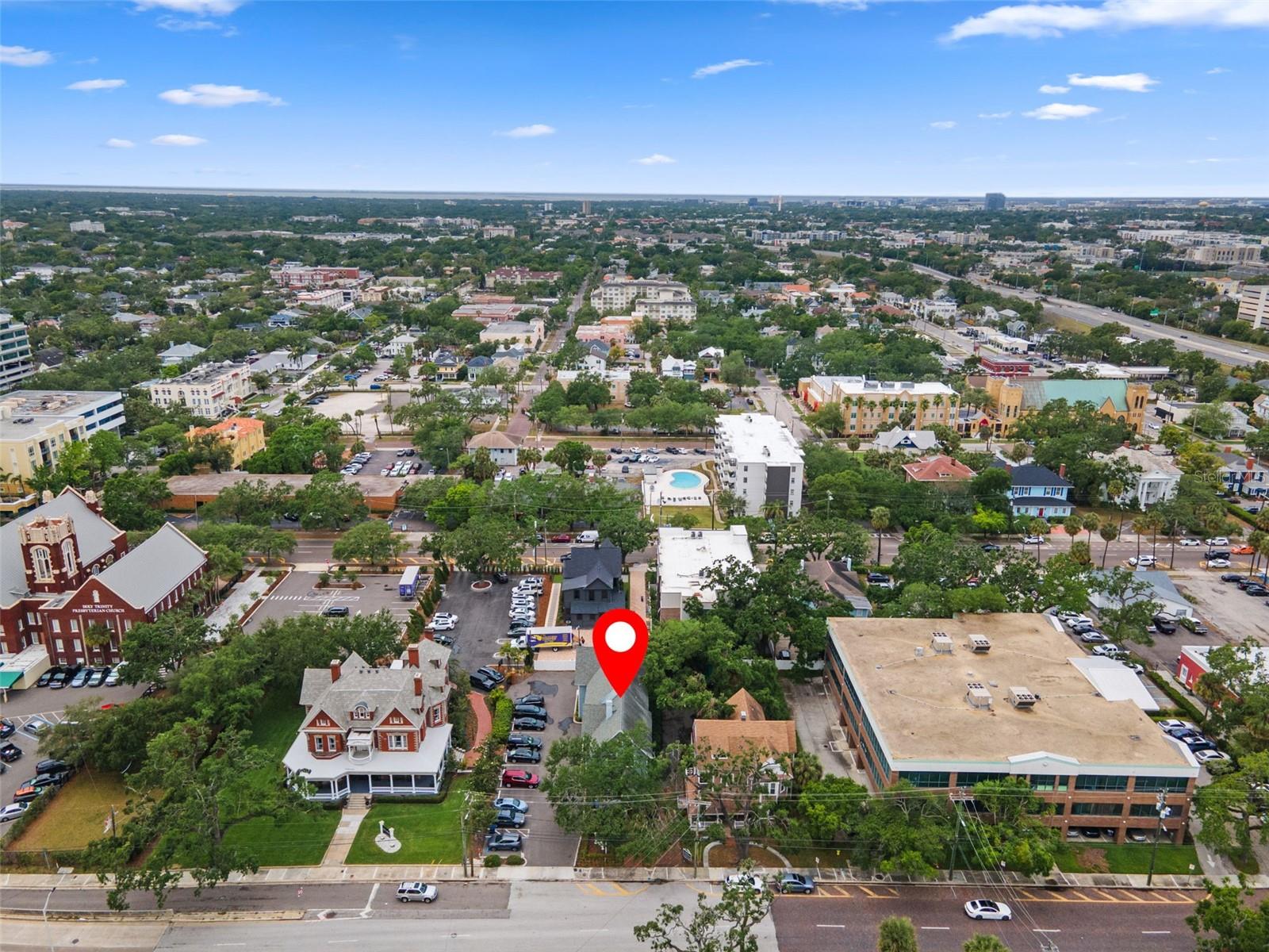 BAYSIDE - Commercial Lease