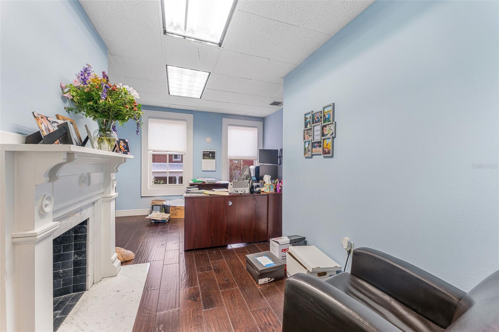 BAYSIDE - Commercial Lease