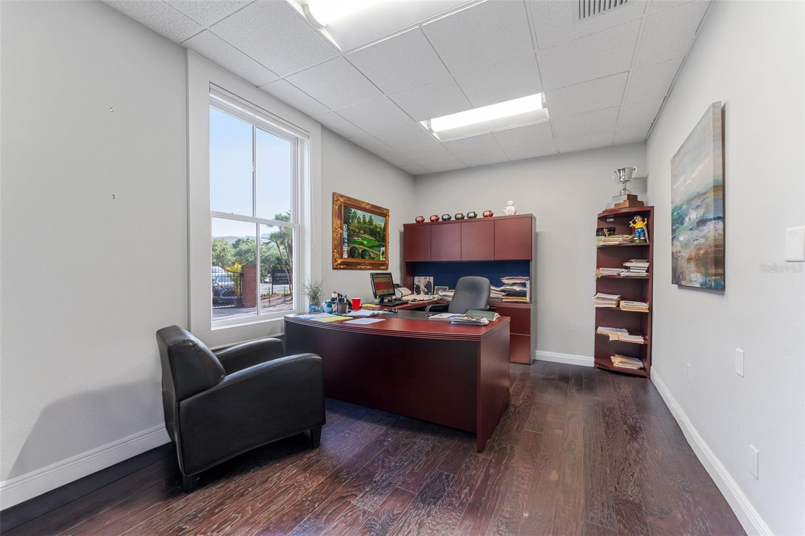 BAYSIDE - Commercial Lease