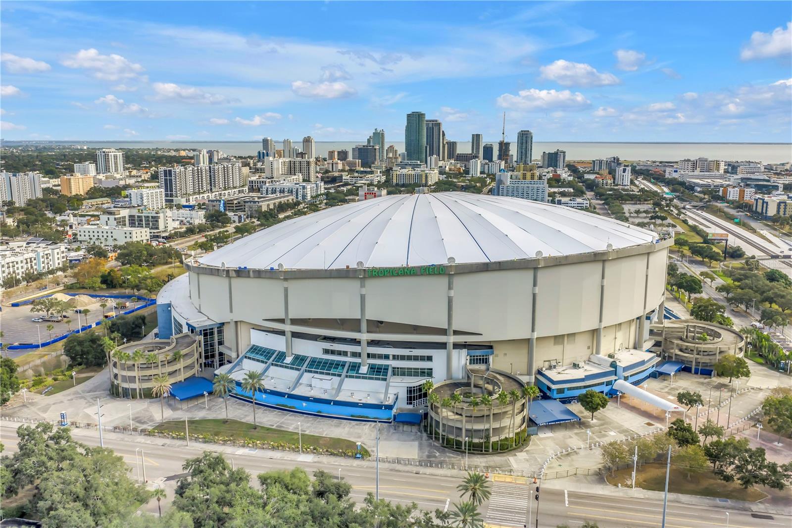 EAST ROSELAWN - Residential