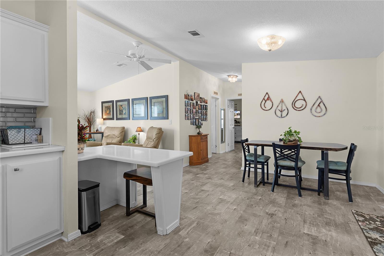 Photo 8 of 31 of 1725 PEBBLE BEACH LANE mobile home