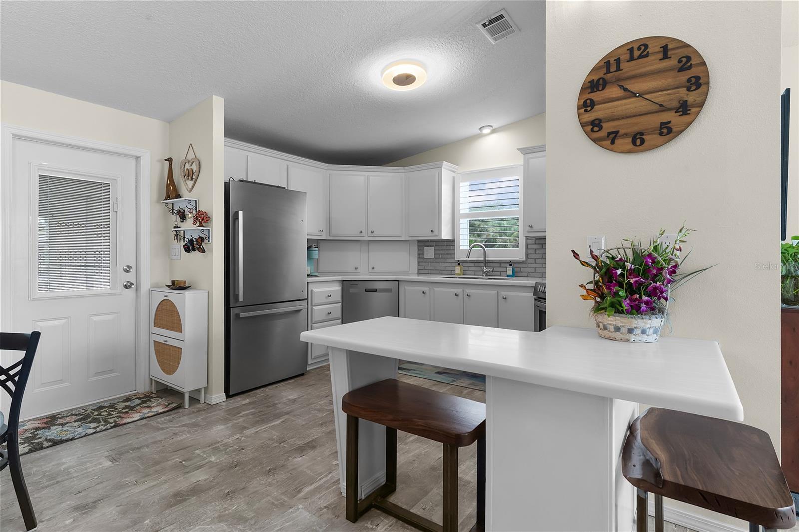 Photo 6 of 31 of 1725 PEBBLE BEACH LANE mobile home