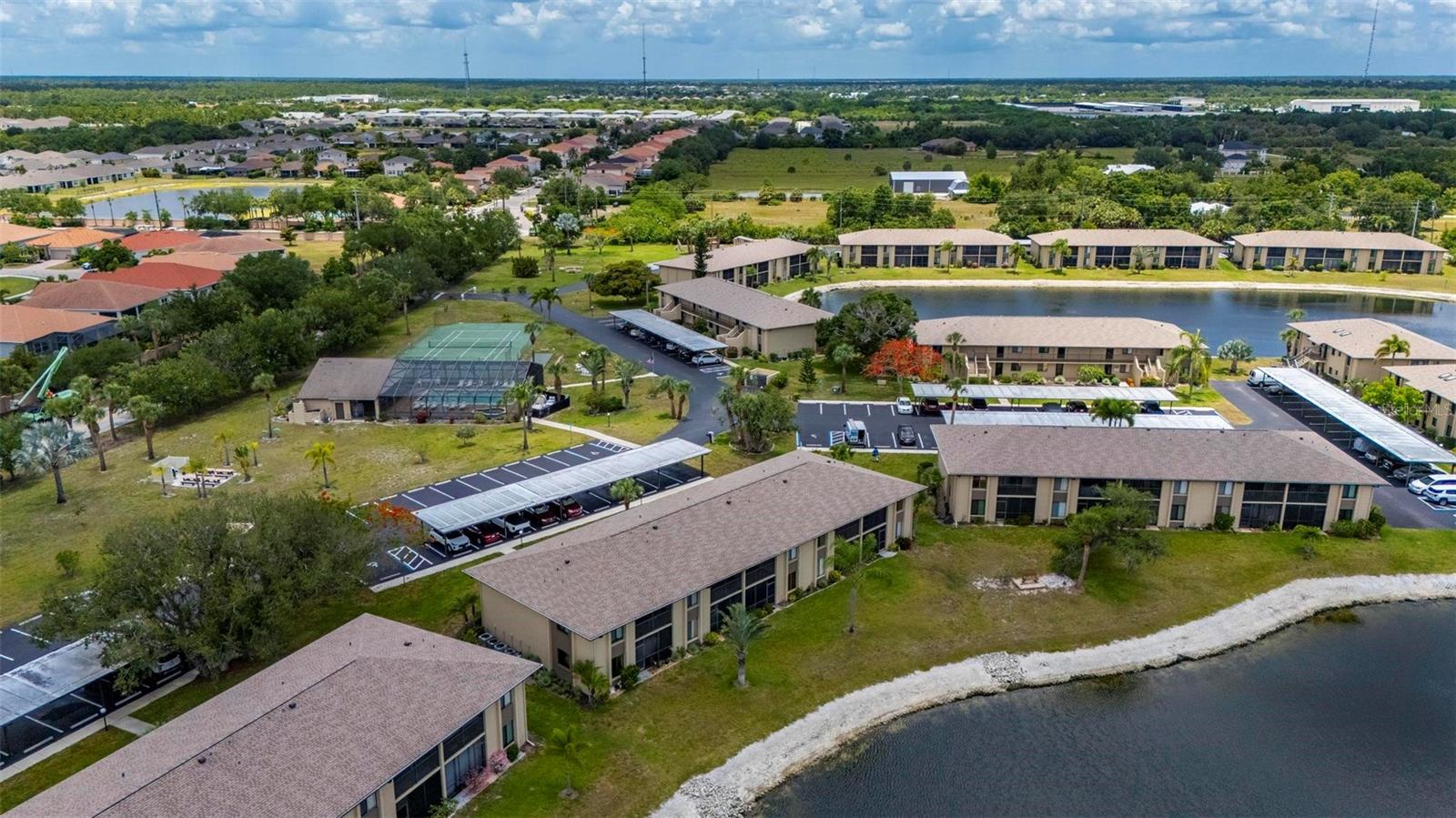 TALA LAKES PH 02 - Residential