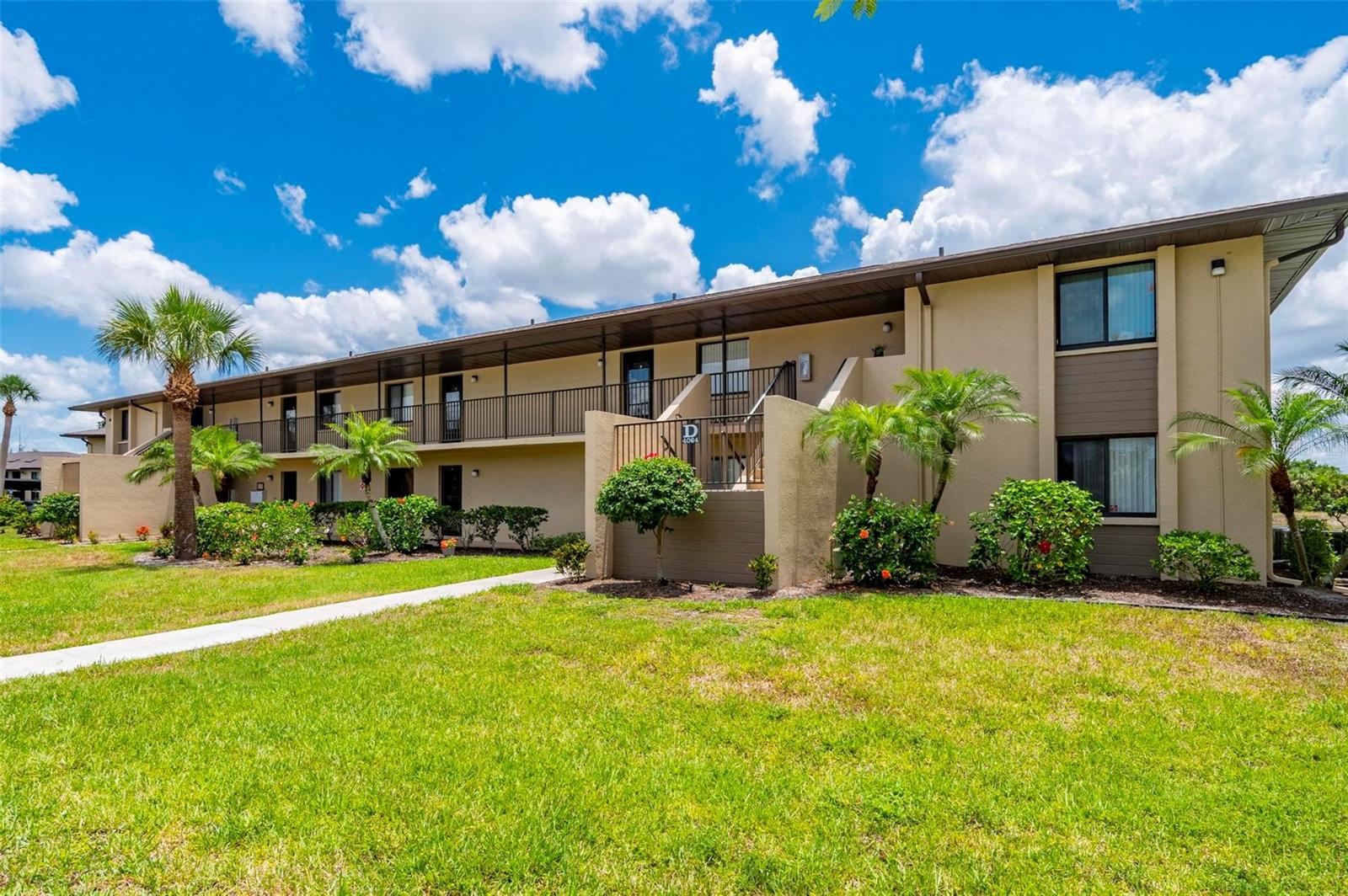 TALA LAKES PH 02 - Residential