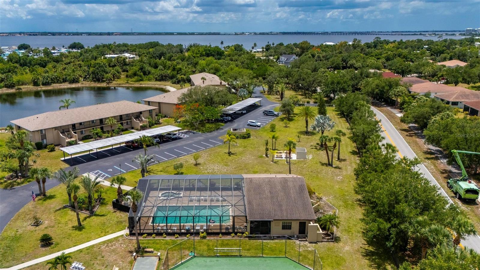 TALA LAKES PH 02 - Residential