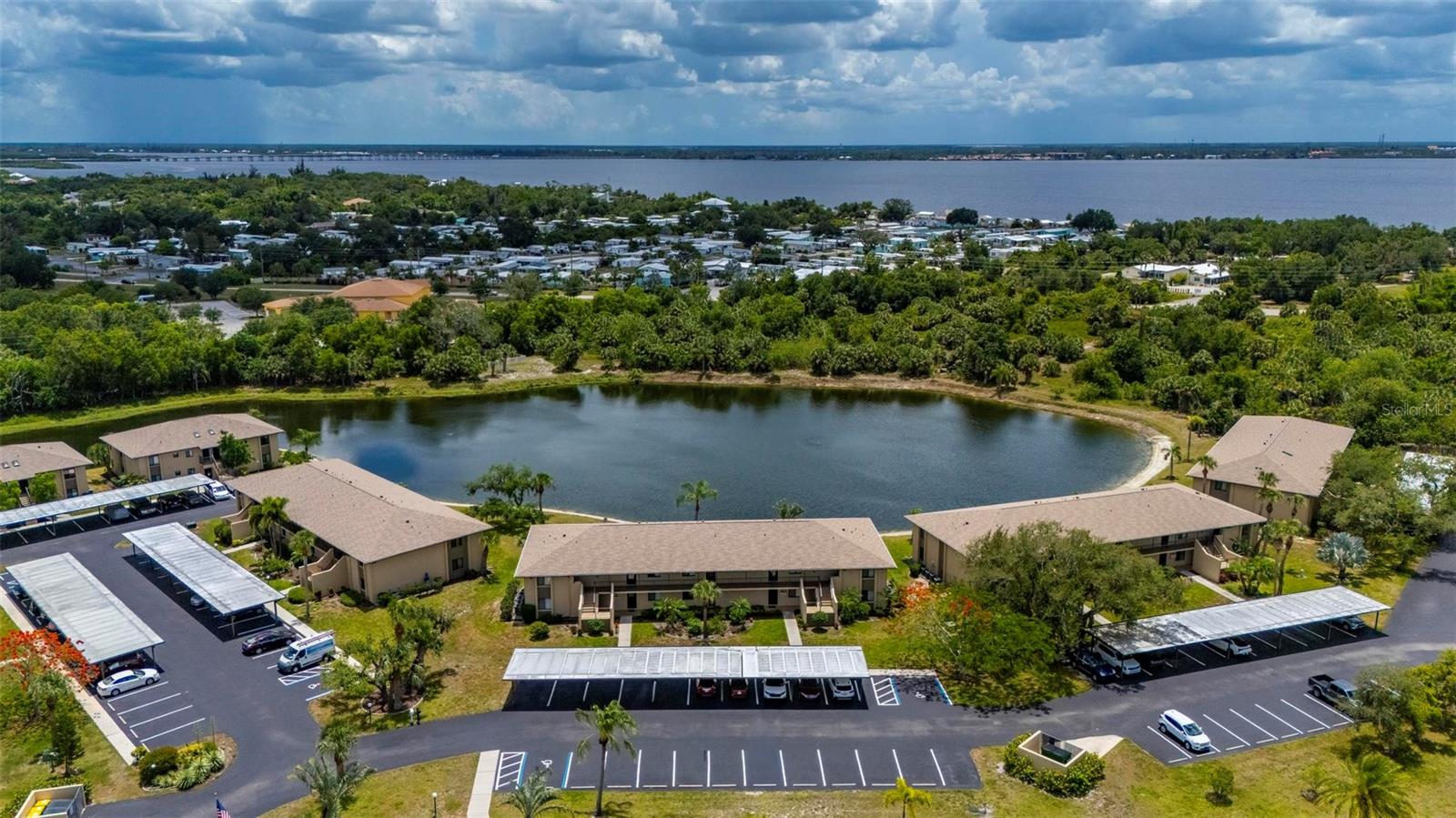 TALA LAKES PH 02 - Residential