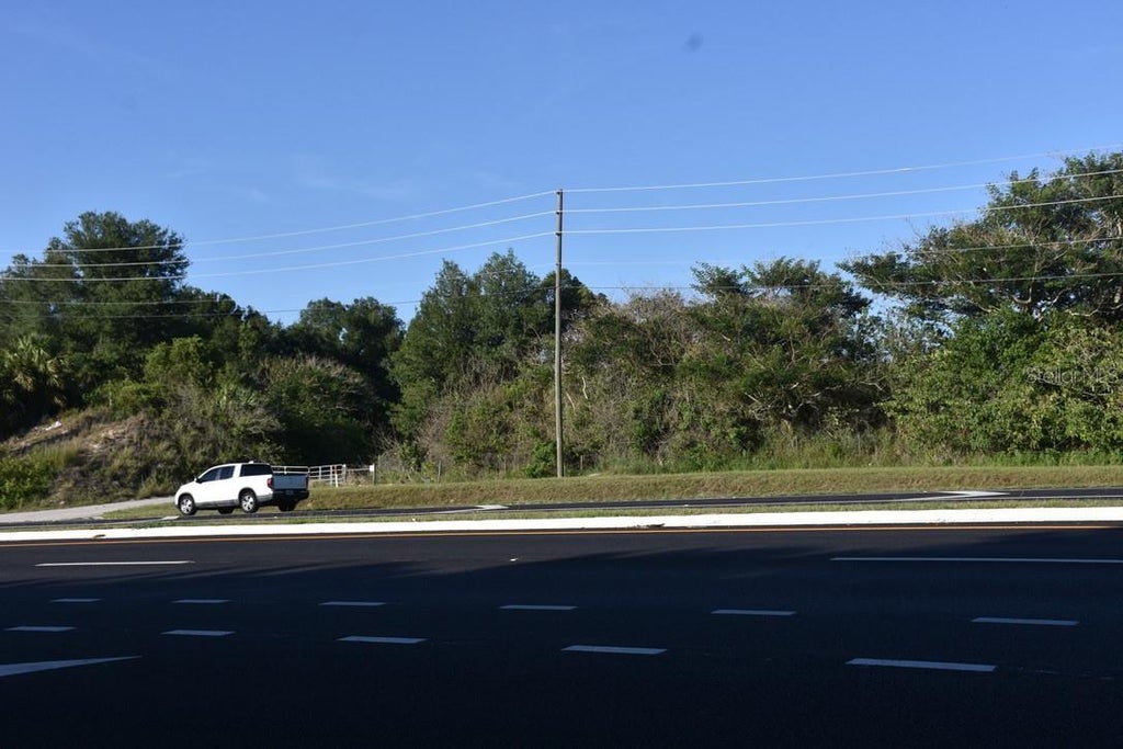 Photo of 6320 N Orange Blossom Trail, Mount Dora, FL 32757 (MLS # G5119143)
