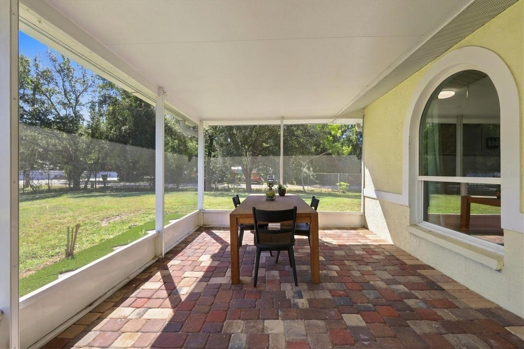 Photo of 6145 N Tuttle Avenue, Sarasota, FL 34243 (MLS # A4710005)