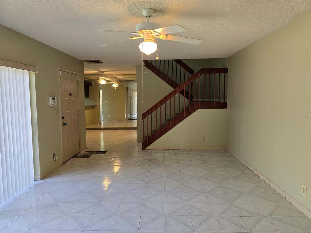 Photo of 2614 2nd Court, Palm Harbor, FL 34684 (MLS # O6435441)