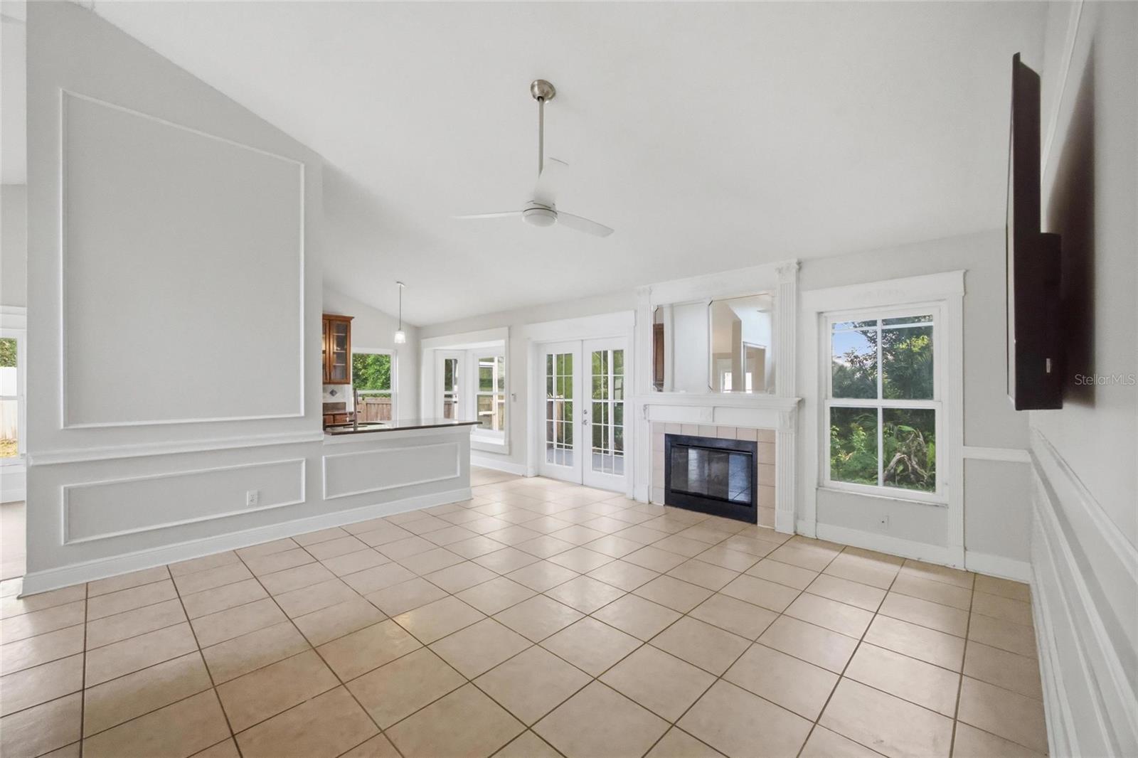 TAMPA PALMS 2C UNIT 1 - Residential