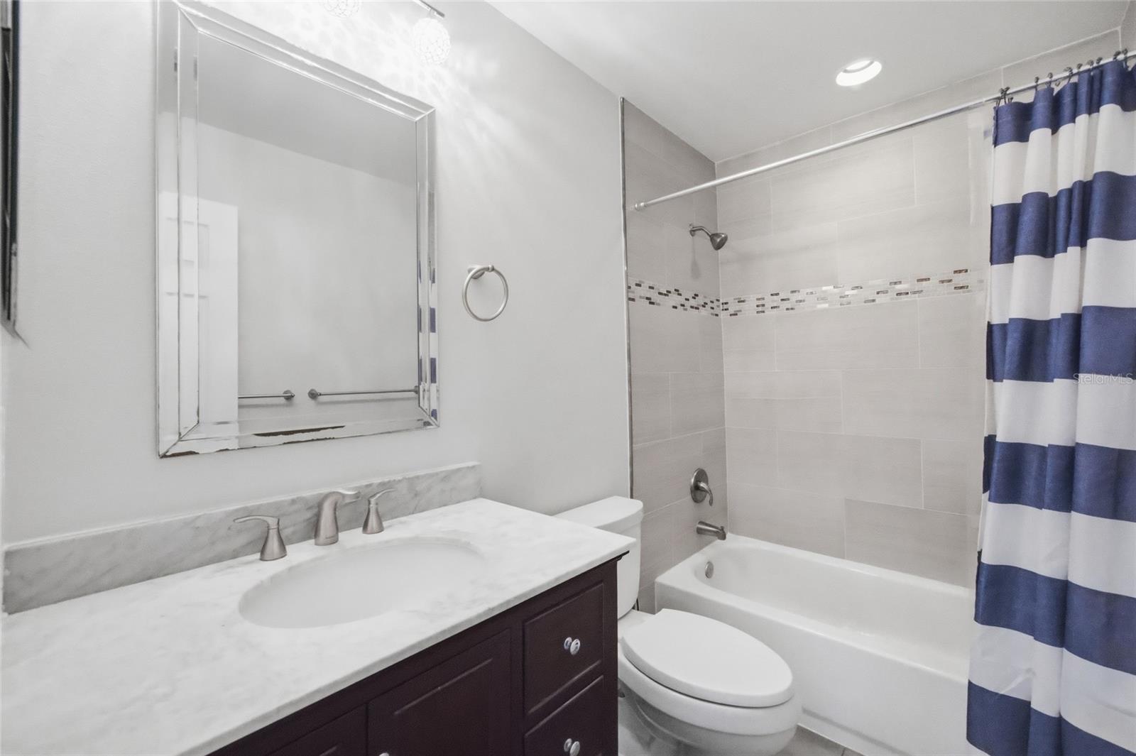 TAMPA PALMS 2C UNIT 1 - Residential
