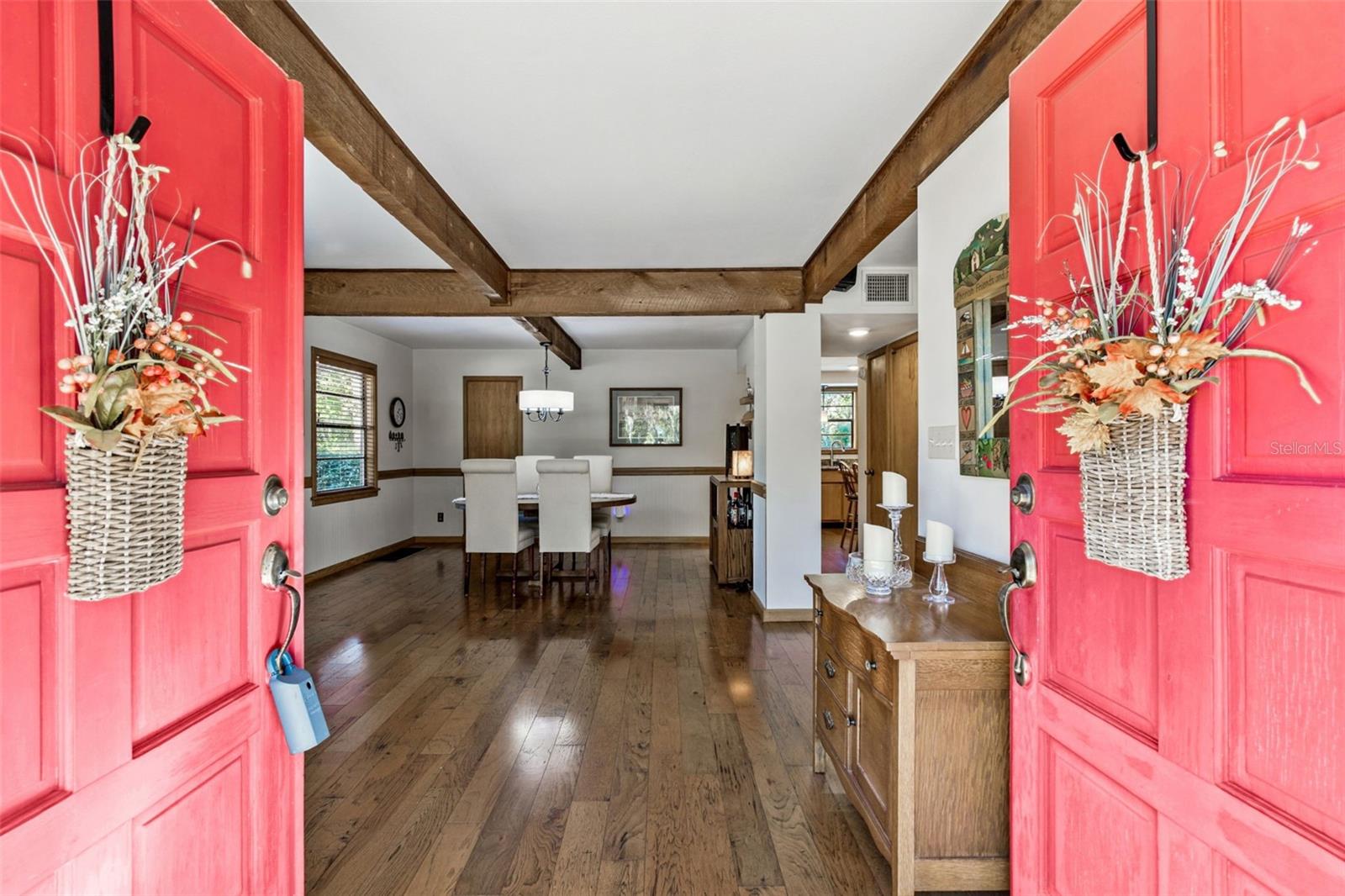 GOLDEN ACRES - Residential