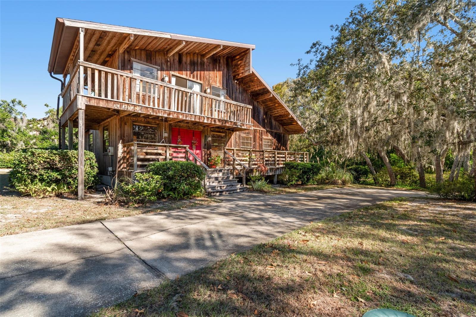 GOLDEN ACRES - Residential