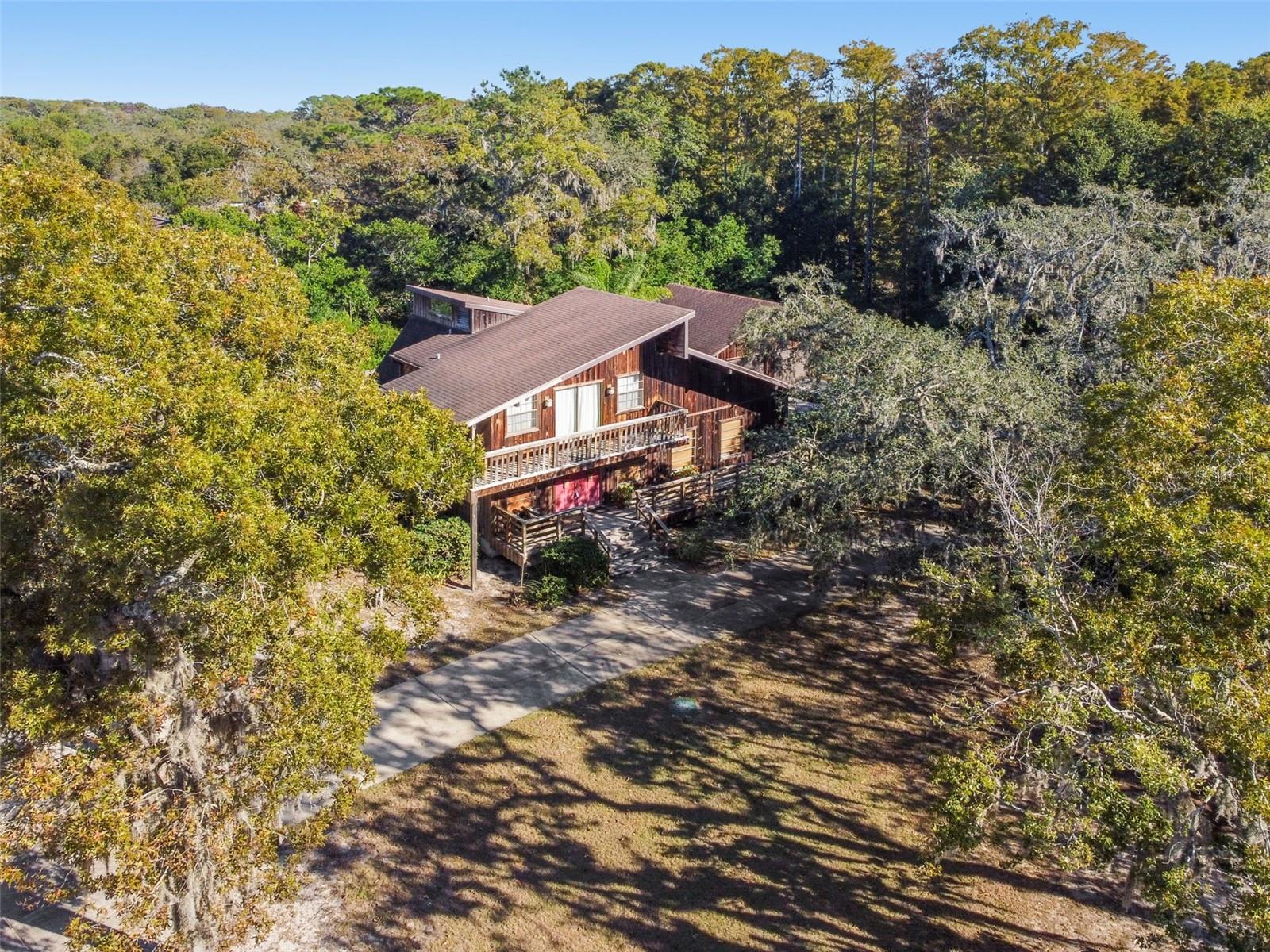 GOLDEN ACRES - Residential