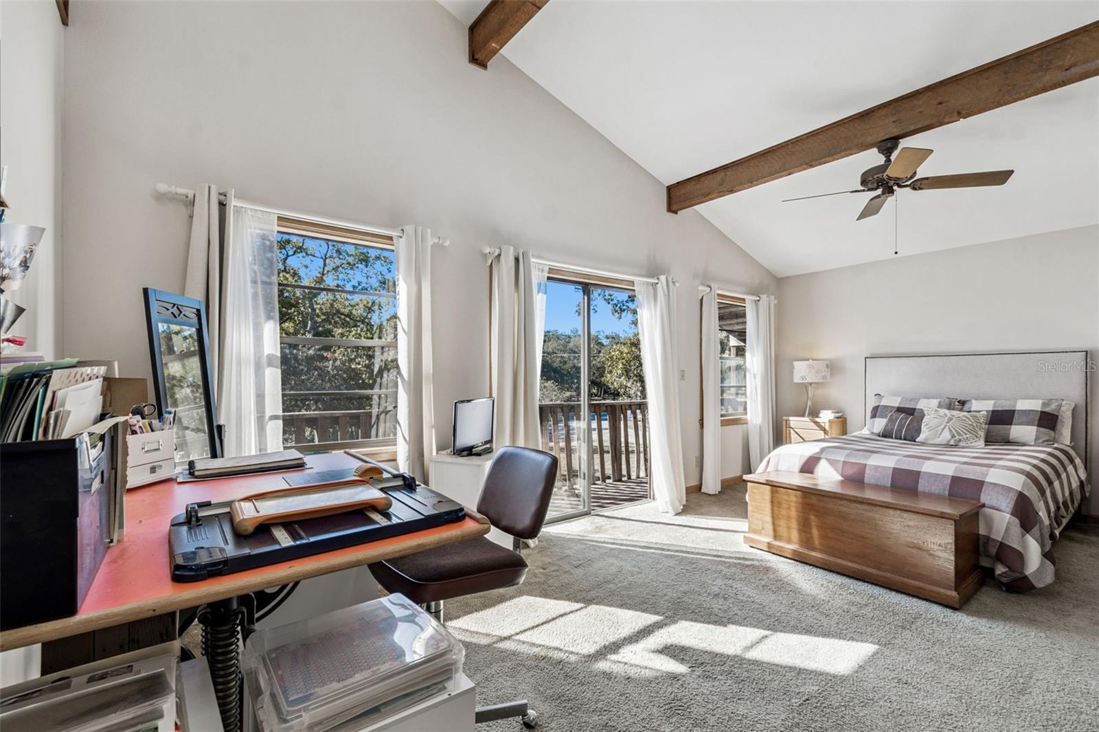 GOLDEN ACRES - Residential