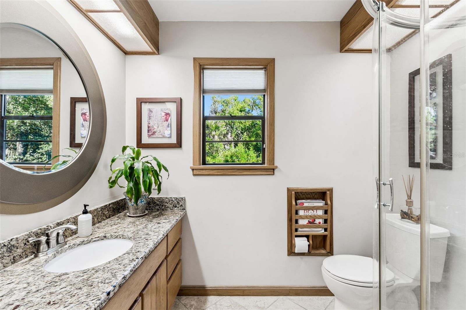 GOLDEN ACRES - Residential