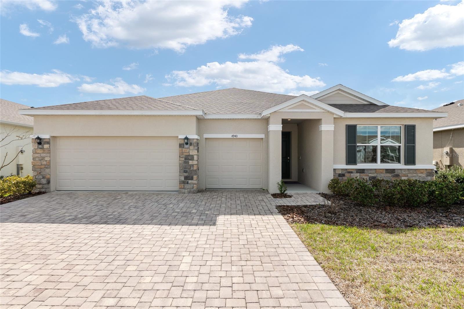 4940 NW 39TH LOOP