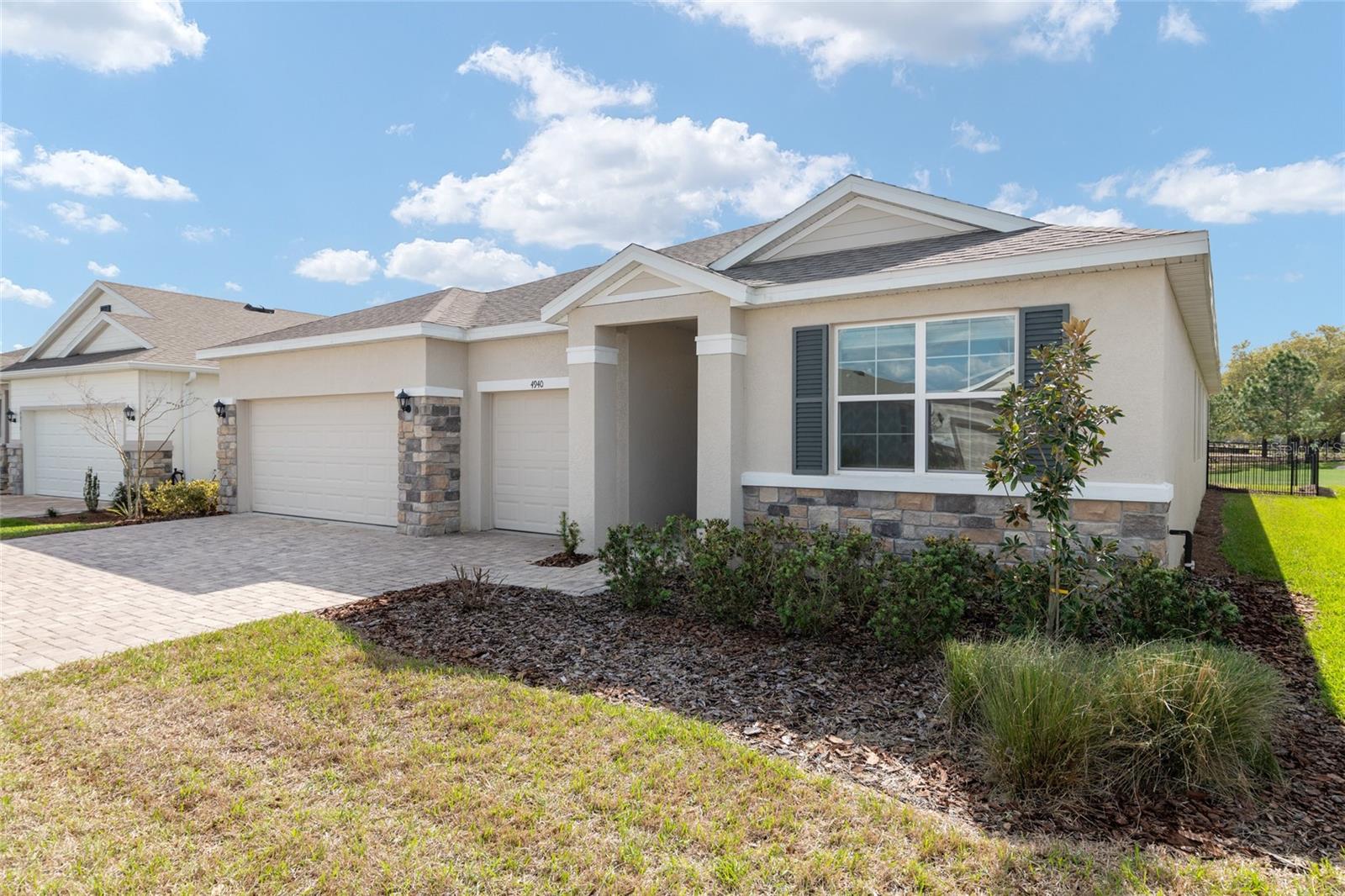 4940 NW 39TH LOOP