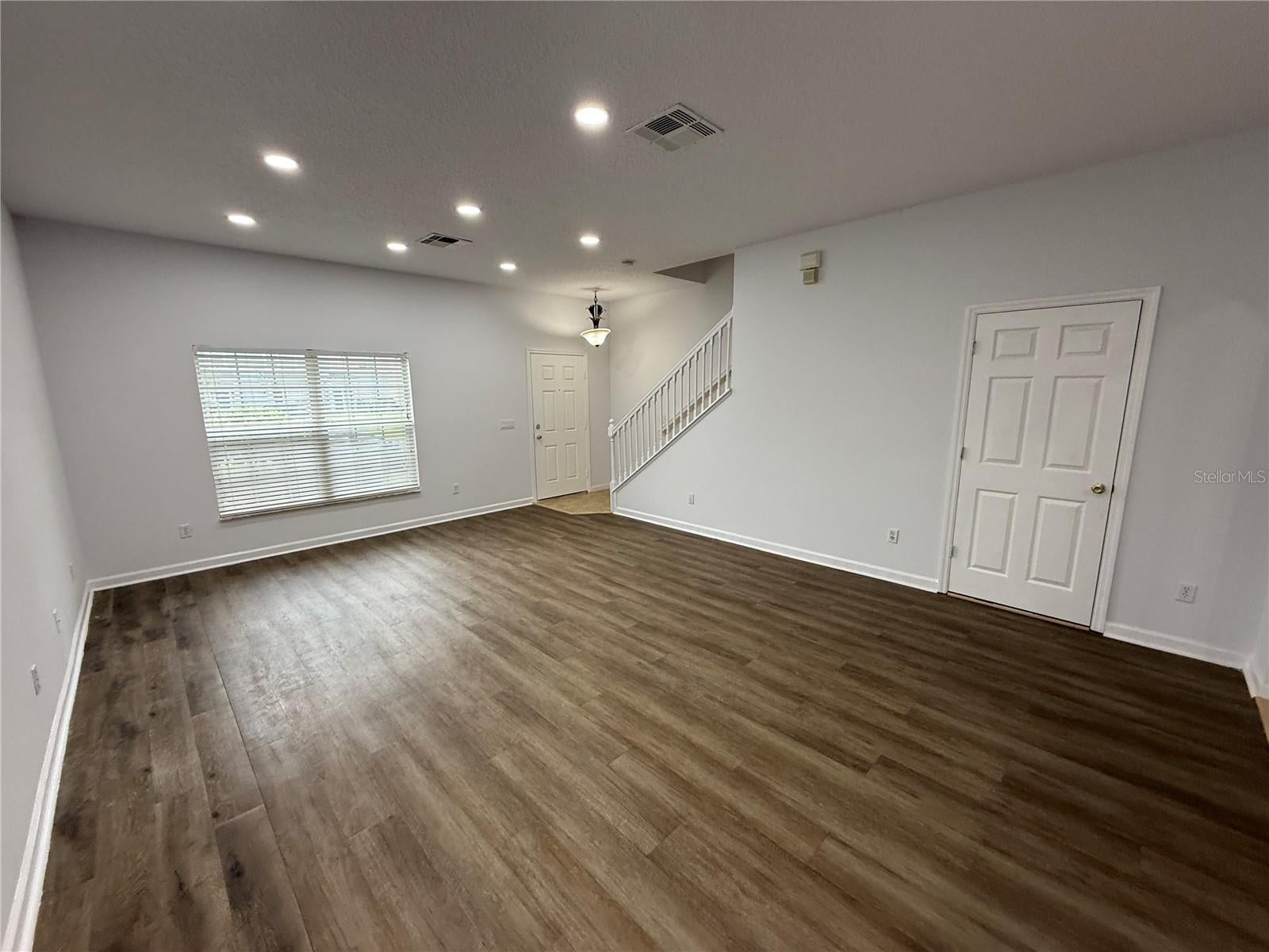 16711 CEDAR CREST DRIVE