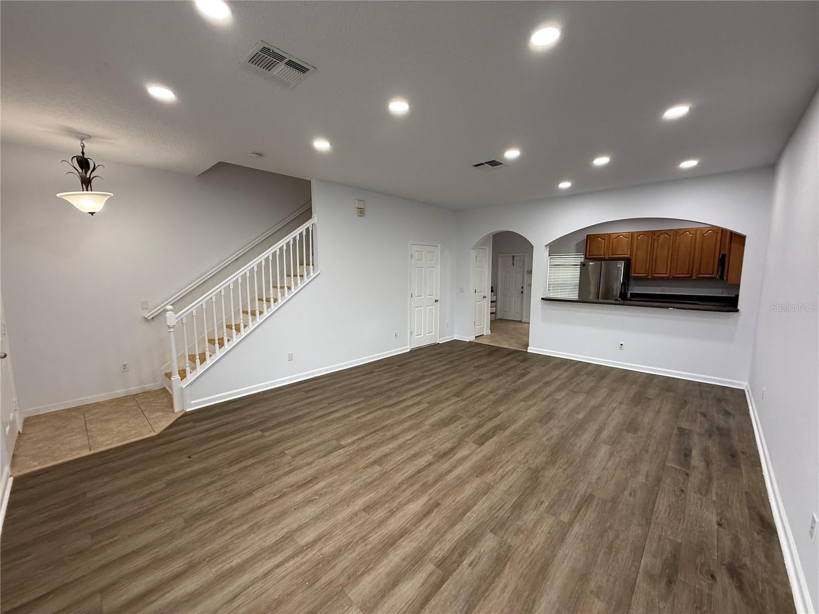 16711 CEDAR CREST DRIVE