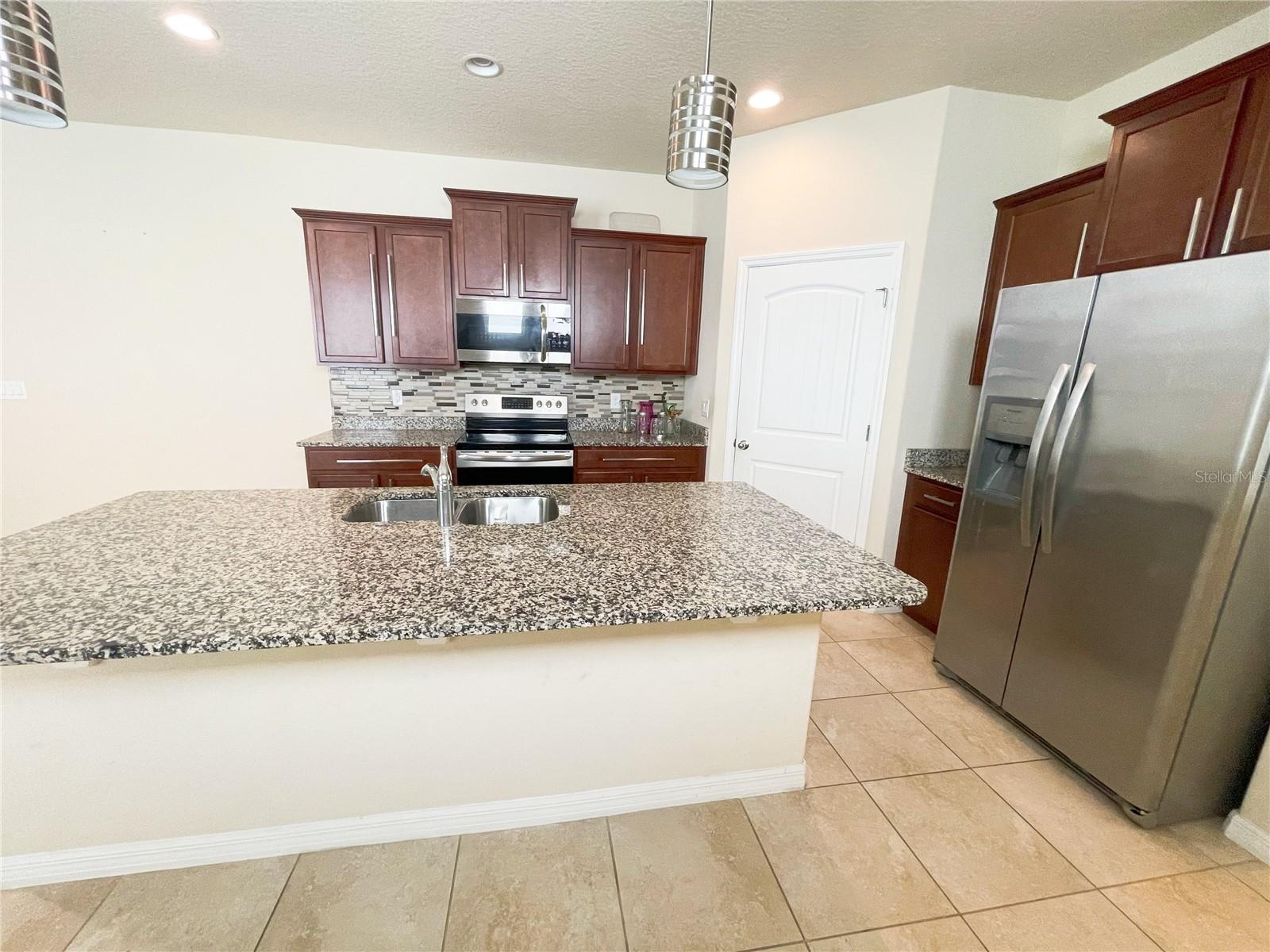 16229 PEBBLE BLUFF LOOP