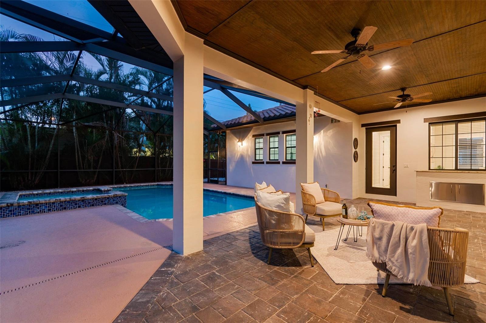 LYNWOOD - Residential