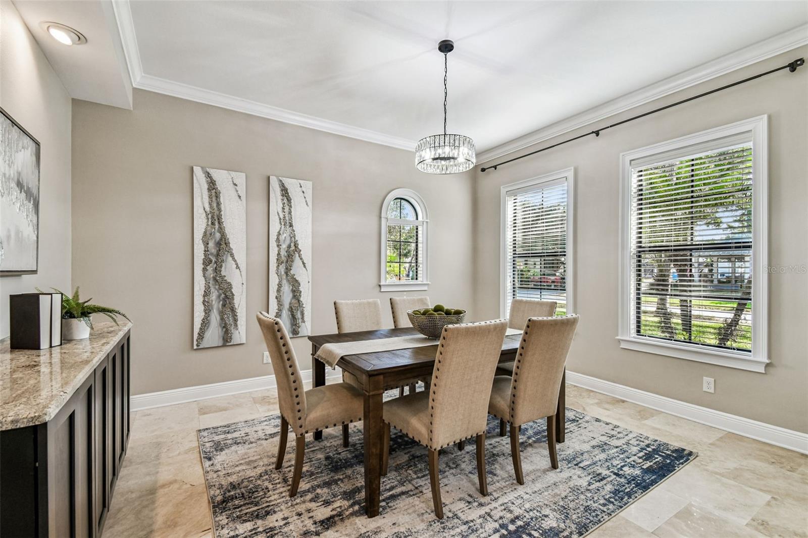 LYNWOOD - Residential