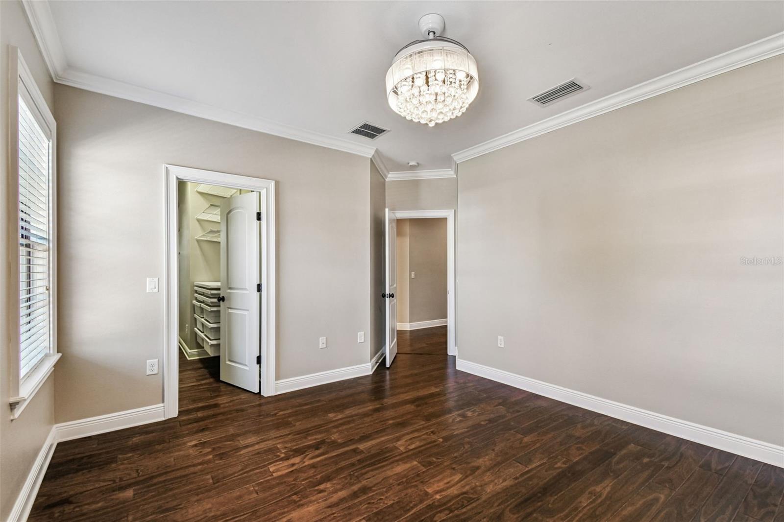 LYNWOOD - Residential