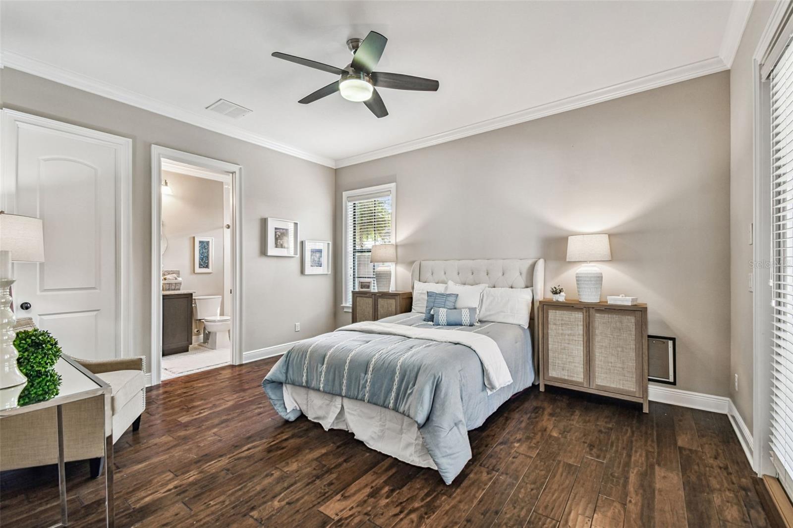 LYNWOOD - Residential