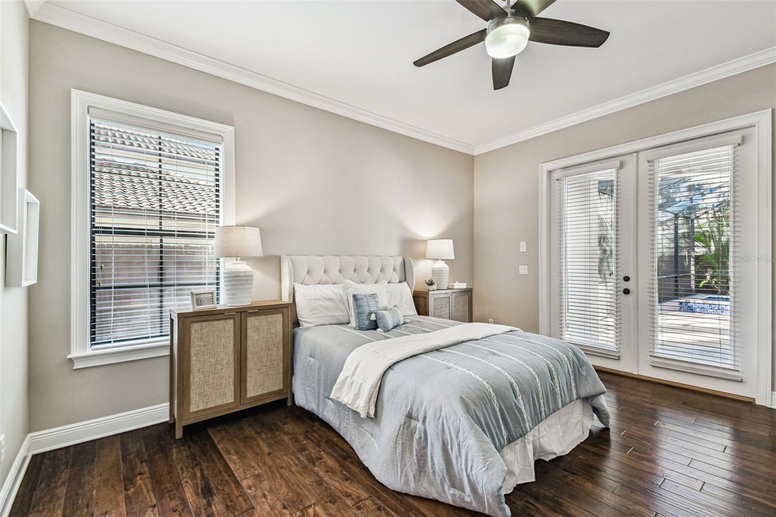 LYNWOOD - Residential