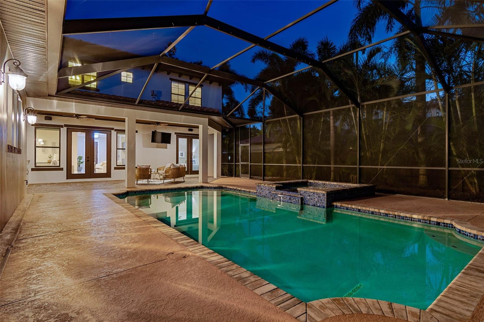 LYNWOOD - Residential