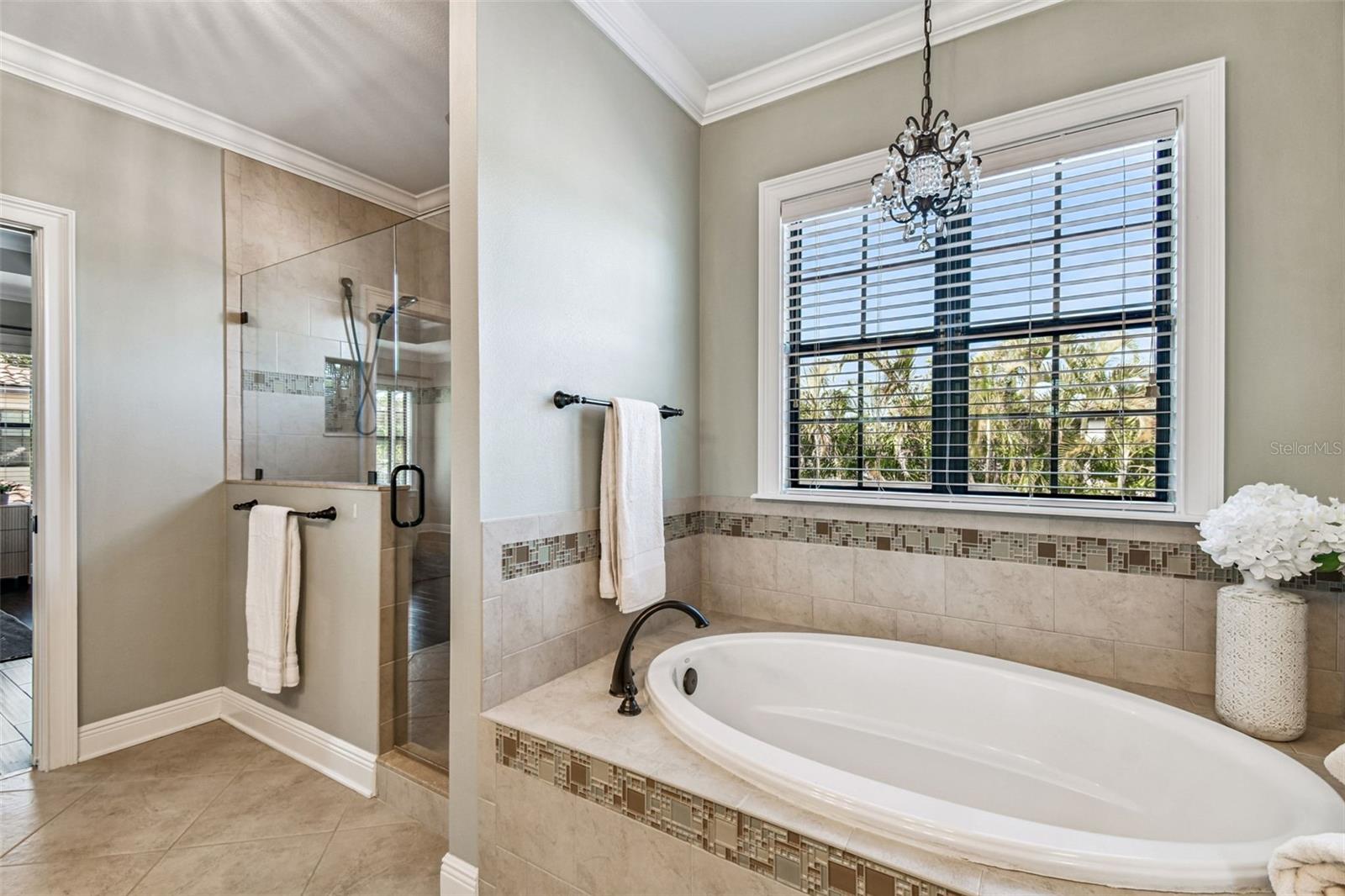 LYNWOOD - Residential