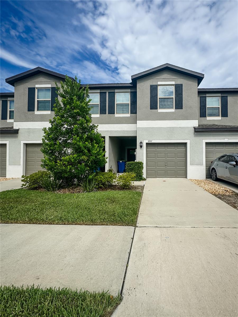 Welcome to **The Haven at Meadow Pointe**! This 3 bedroom, 2 bathroom townhome offers modern living in one of Wesley Chapel’s most sought-after communities. Enjoy an open-concept layout with a spacious living area, a well-appointed kitchen, and a private patio perfect for relaxing or entertaining. The primary suite features a walk-in closet and en-suite bath, while two additional bedrooms provide flexibility for family, guests, or a home office.
?? Nestled in a gated neighborhood, residents enjoy access to community amenities including a pool, fitness center, playgrounds, and walking trails—all just minutes from shopping, dining, and top-rated schools.
?? Conveniently located near I-75 and SR-56, this townhome combines comfort, style, and convenience for long-term living.