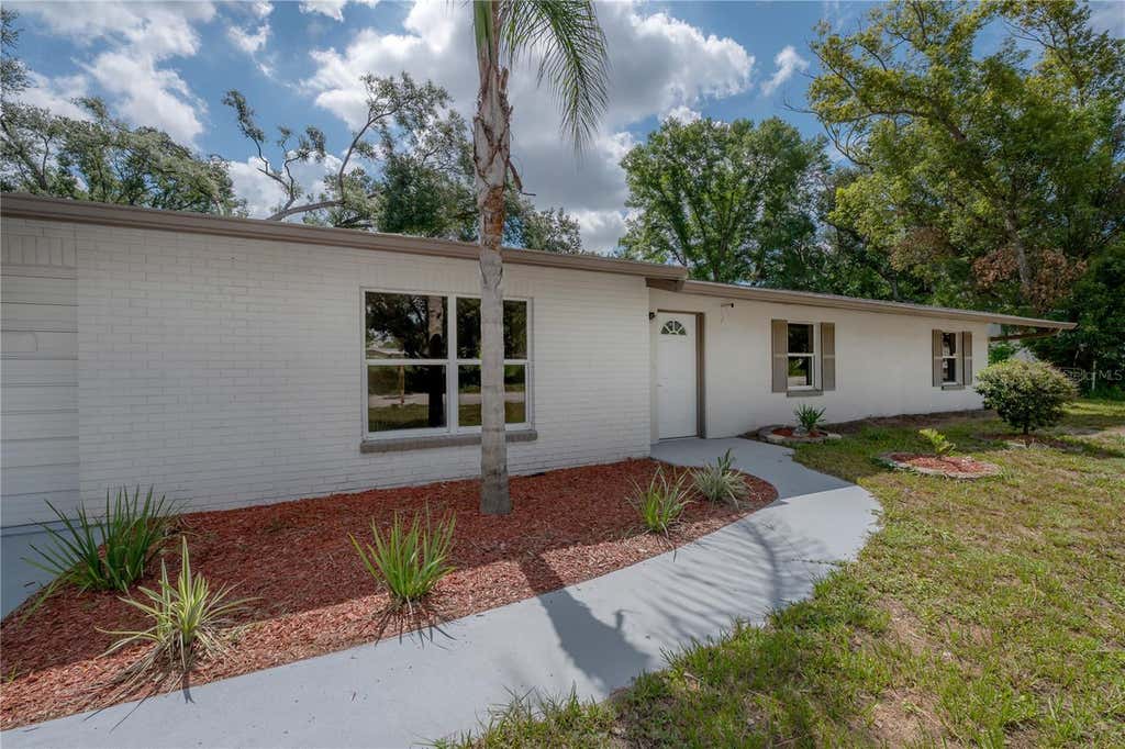Photo of 6042 Hazelwood Drive, Zephyrhills, FL 33542 (MLS # TB8519067)