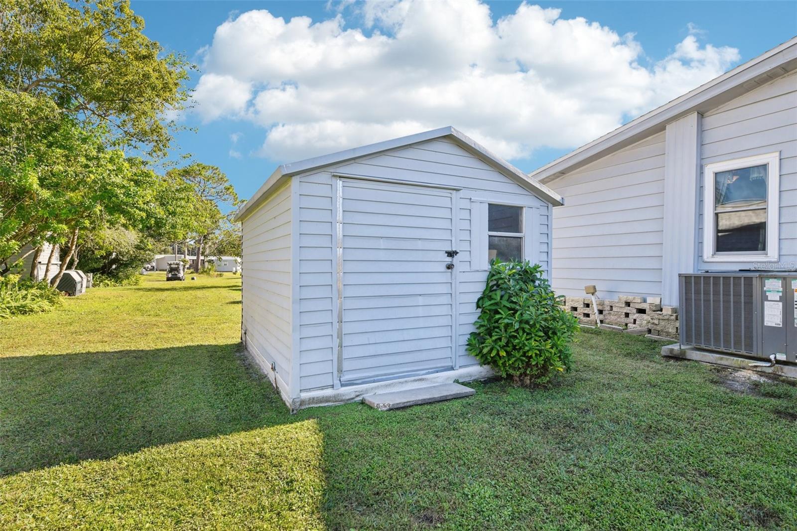 KOVE ESTATES COOP - Residential