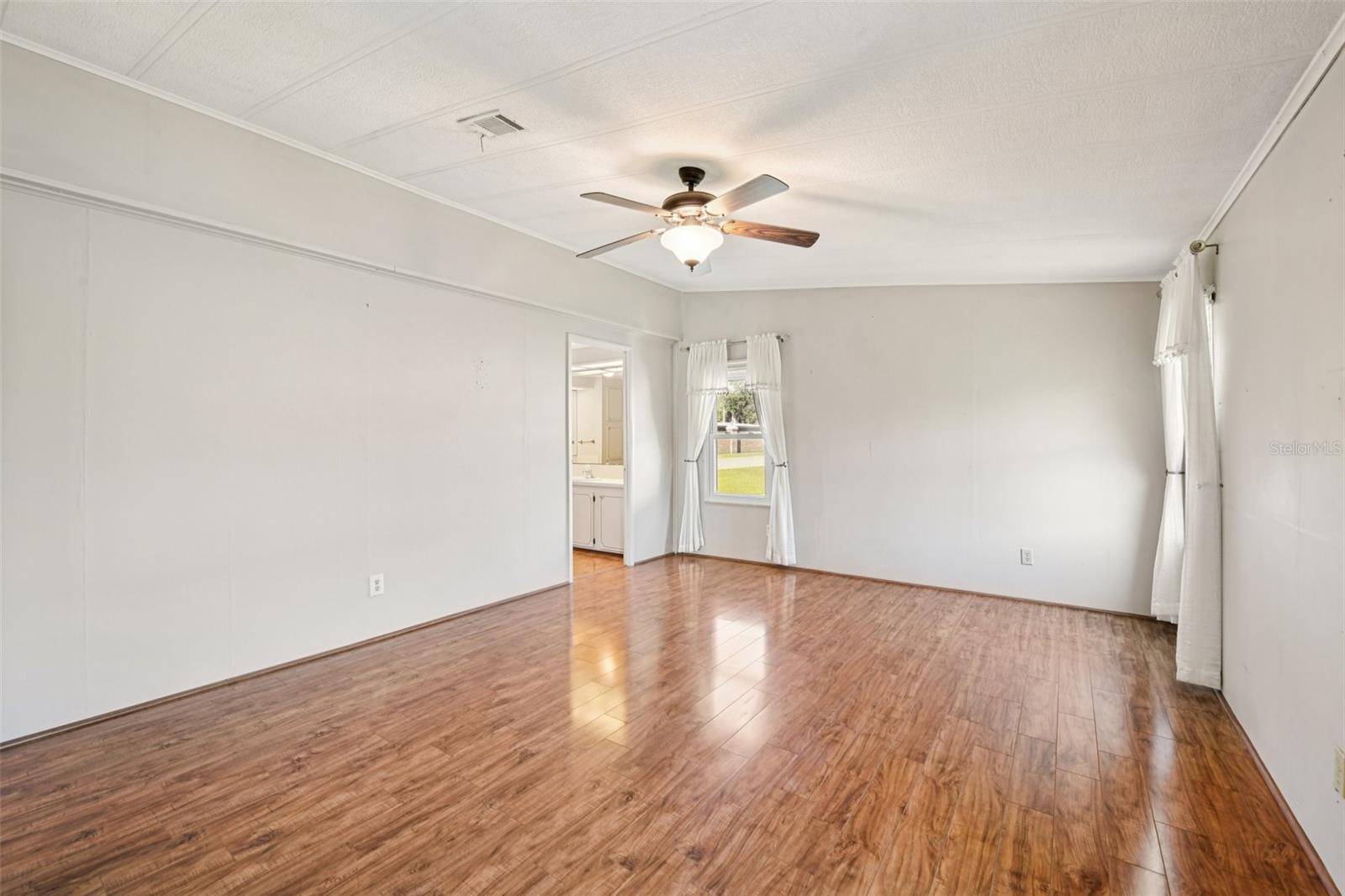 KOVE ESTATES COOP - Residential