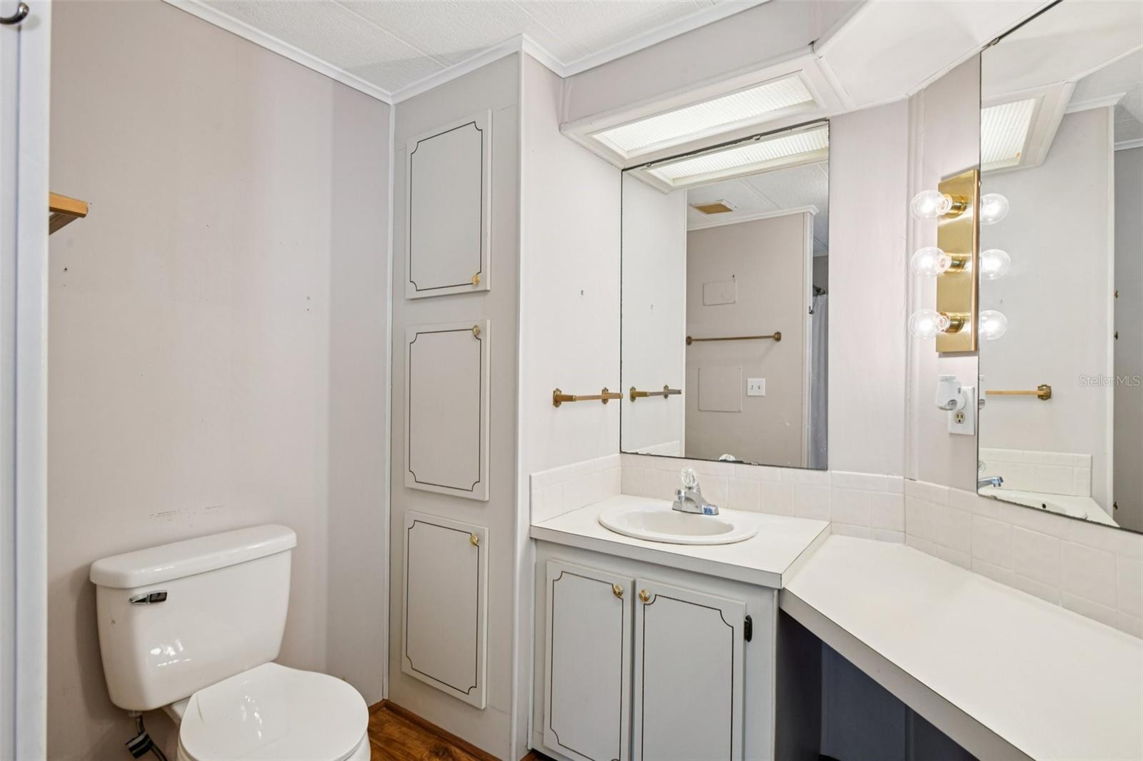 KOVE ESTATES COOP - Residential