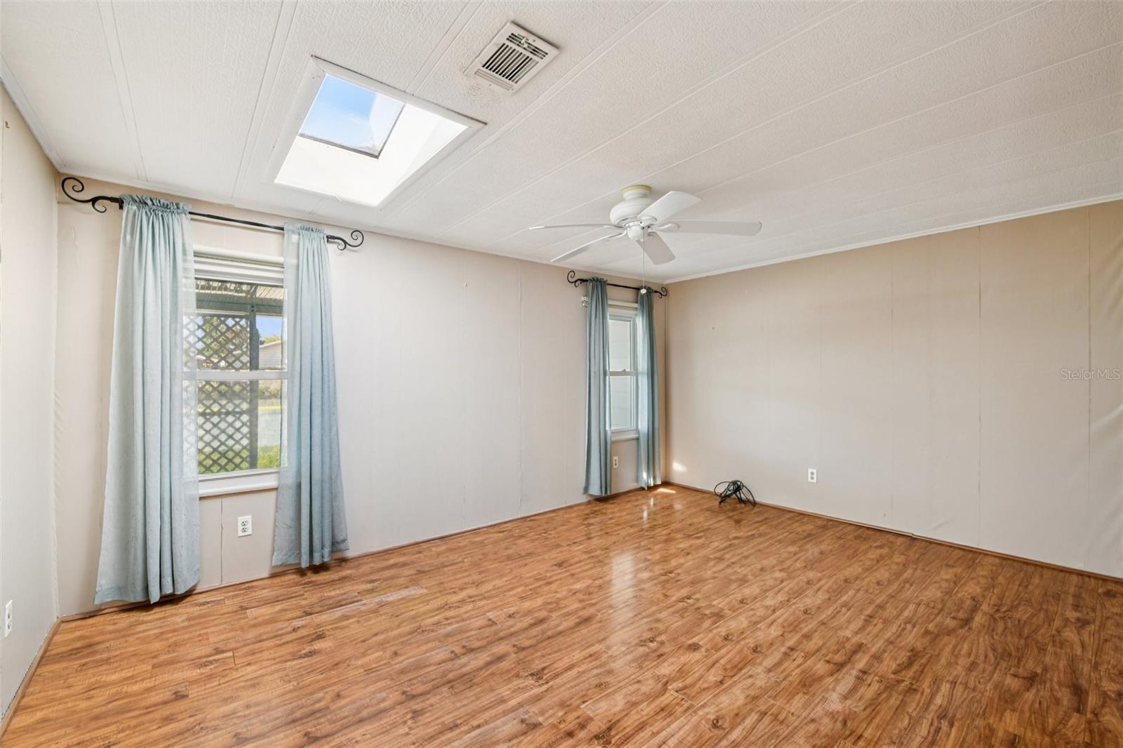 KOVE ESTATES COOP - Residential