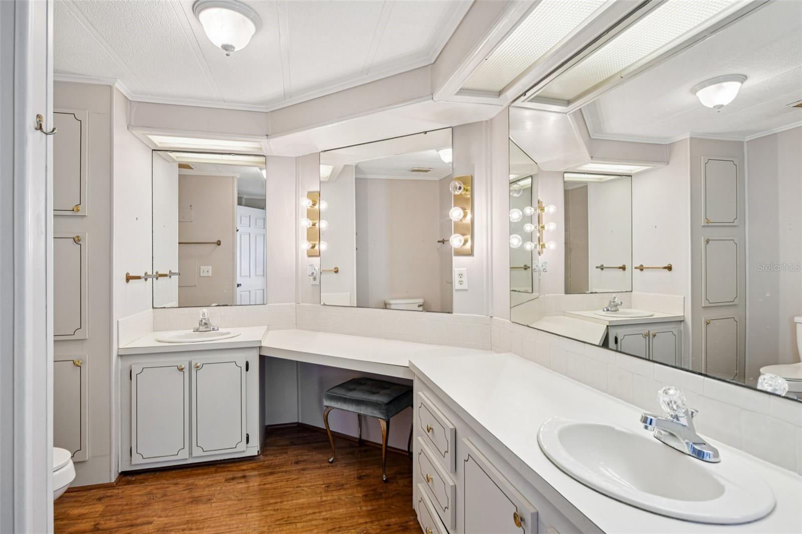 KOVE ESTATES COOP - Residential