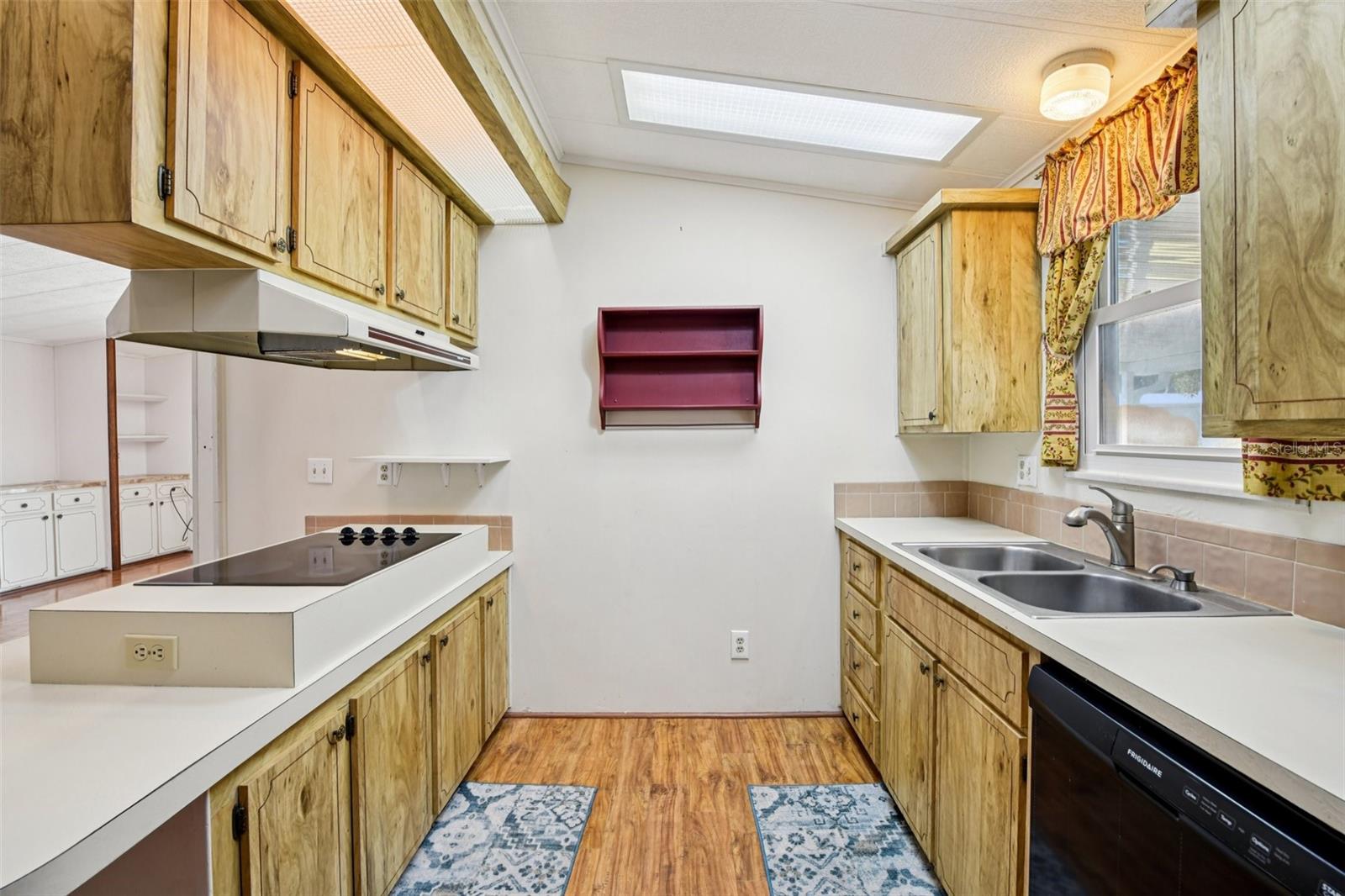 KOVE ESTATES COOP - Residential