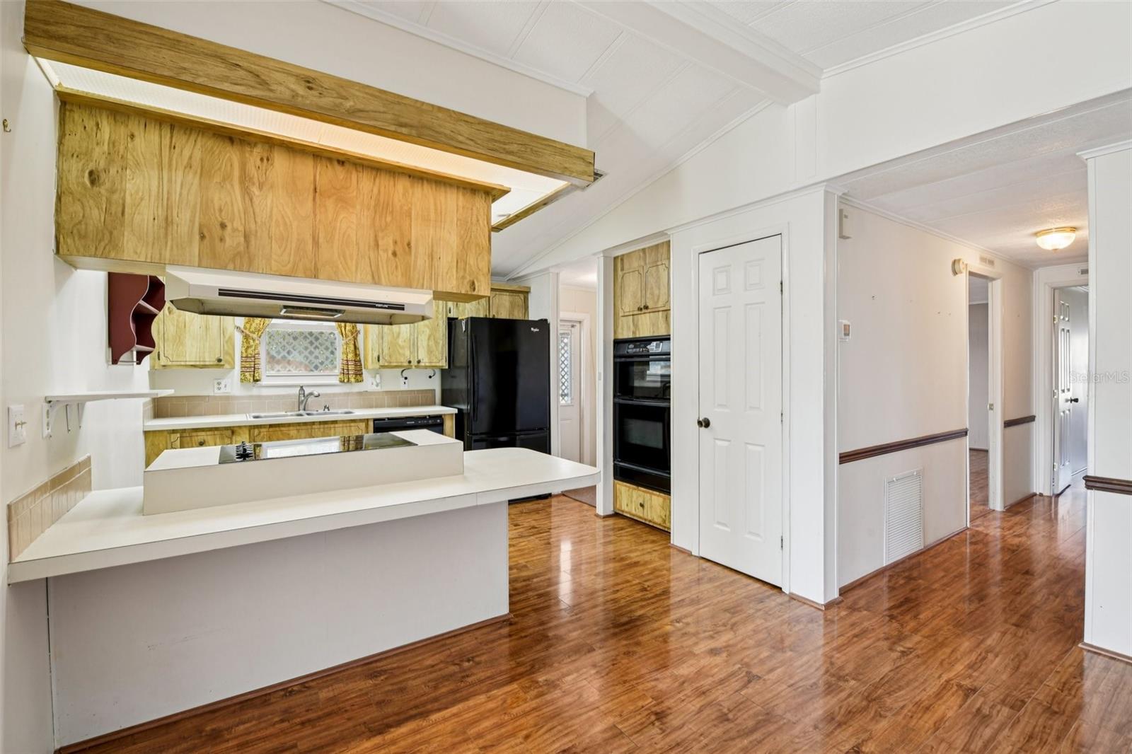 KOVE ESTATES COOP - Residential