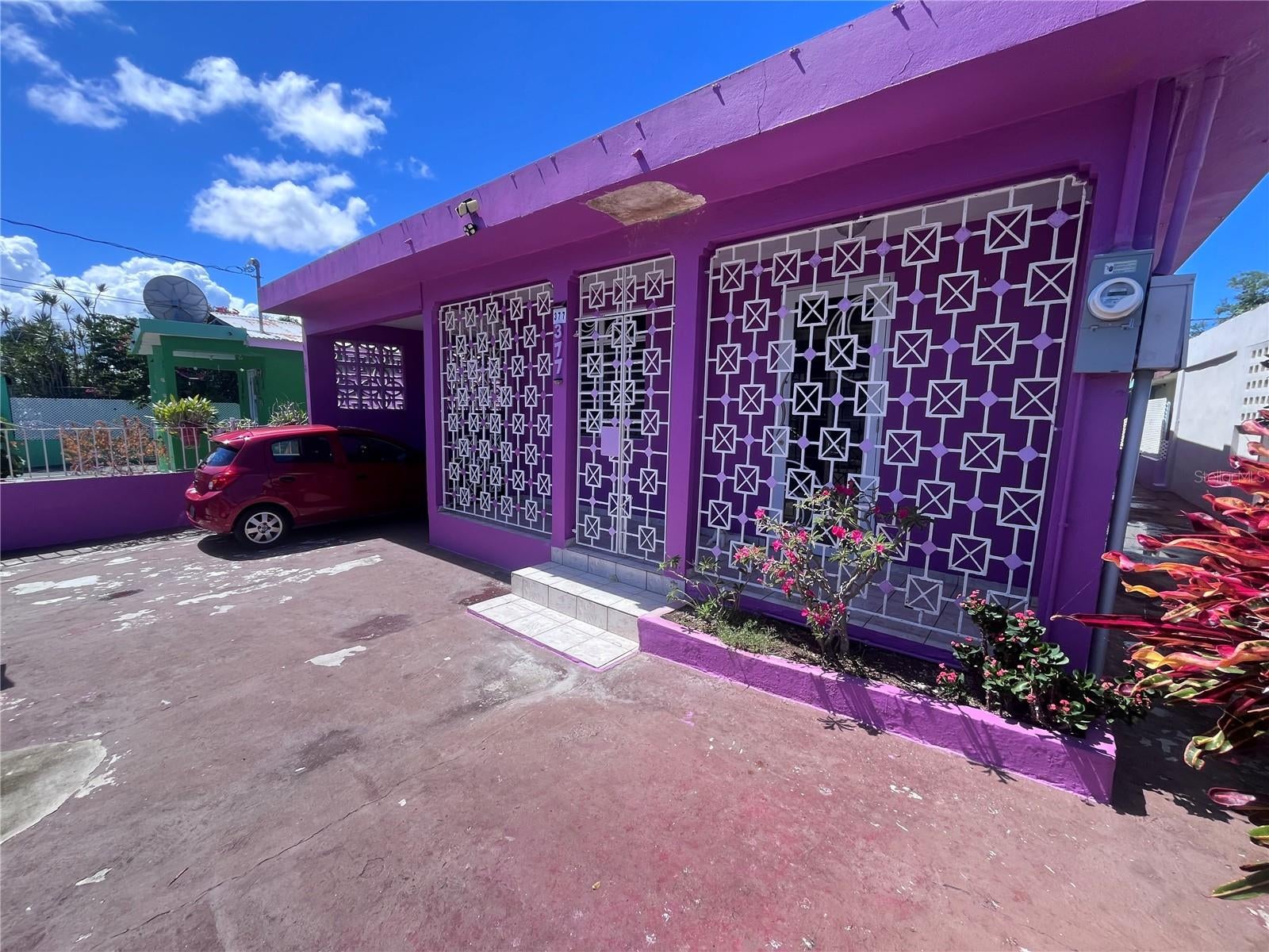 377 VILLA CASTIN