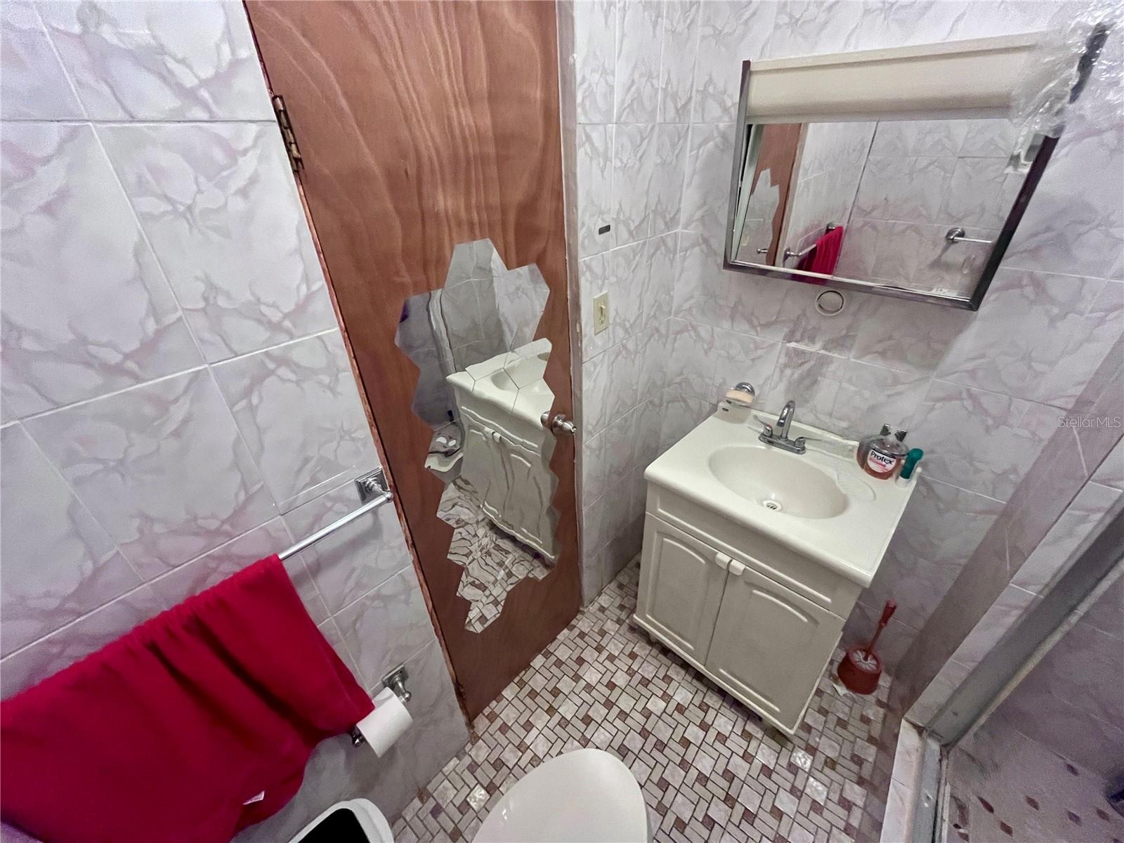 377 VILLA CASTIN